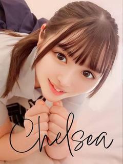 リリ【元坂道研究生と動画撮影
