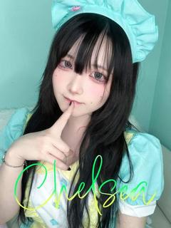 コハク【色白二十歳の博多っ娘】