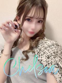 ノエ【新川優愛似の20歳】