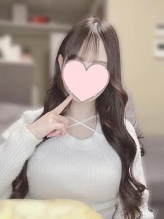 ふわり『地元スレンダー美少女』