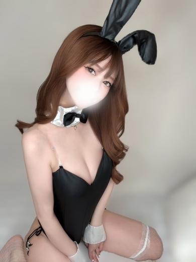 全国からAV女優＆人気フードルがやってくる　イキすぎハイスタイル富山 上門服務 AIKA