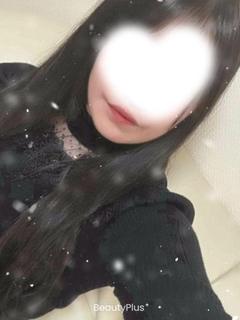 ゆう【ピクピク小柄奥様♡♡】