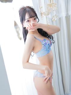 みあ