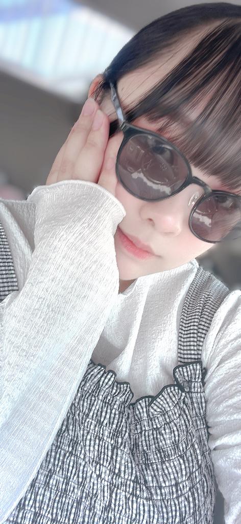 ちょっと眠たいけど出勤です❣️