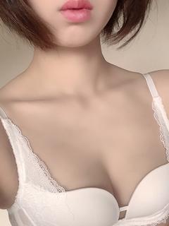 てまり『純真無垢なピュア介護士』