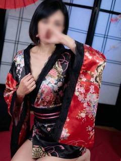 みずき『エロボディ長身G乳奥様』