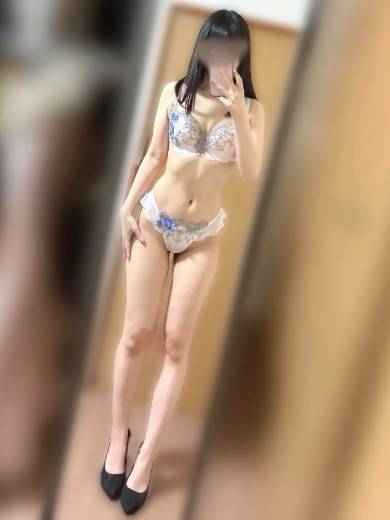 金妻 outcall escort service FUYU