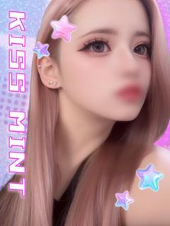 えれな【ハーフ顔の美巨乳】