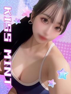 なつみ【Iカップ高身長の逸材】
