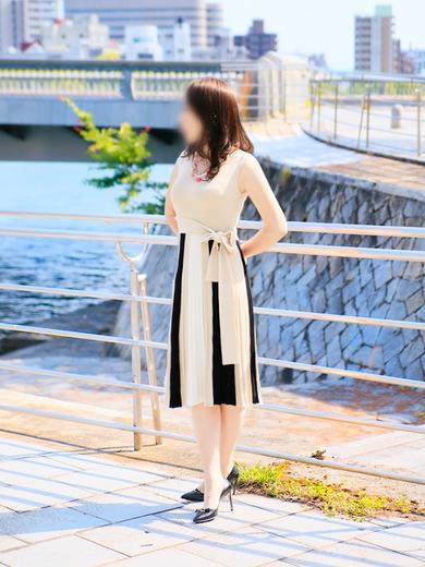 こあくまな人妻・熟女たち 金沢店（KOAKUMAグループ） 데리헤루 HORIUCHIAKIYO