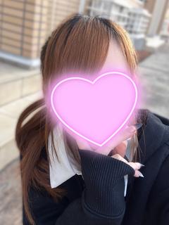 ひびき《業界未経験地元嬢》