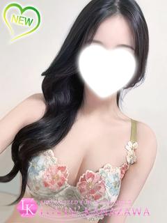 すみれ☆正統派な美少女学生☆