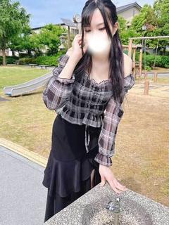 ももな『モデル級可愛くてエロい』