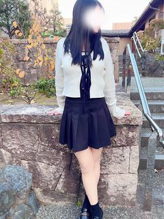 すずり『清楚なのに実はエロい』