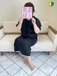 つむぎ【エッチなグラマー奥様】