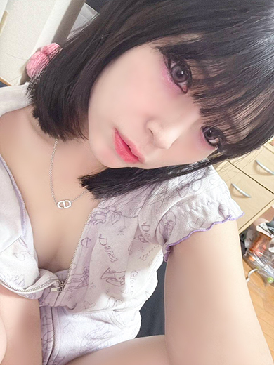 ルーフ富山 outcall escort service ROA SILVER