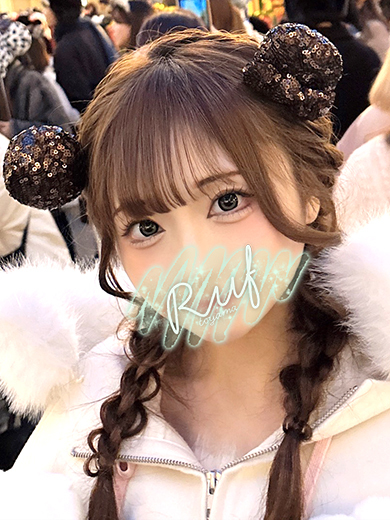 ルーフ富山 outcall escort service KIARA SILVER