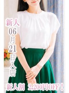 新人じゅり