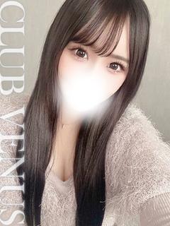 こむぎ【極上細身アイドル系美女】