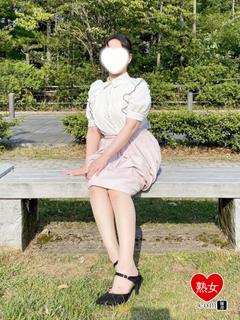 初音ひよりさん【熟女.com】