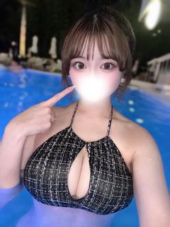 なこ【Hカップ顔入り動画撮影】