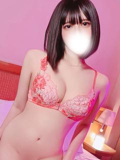 ちほ【エロ過ぎ美女と濃厚動画♡】
