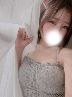 みずき【パイパンでご奉仕好き】