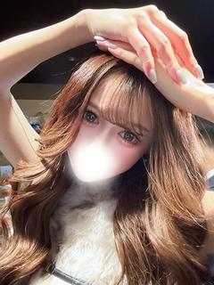 りんか【パイパン20歳♥E乳✨】