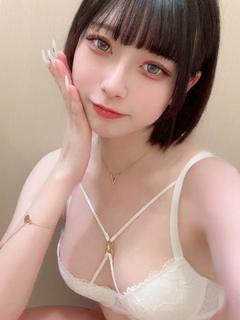 るりあ【乃木坂系美少女×動画】