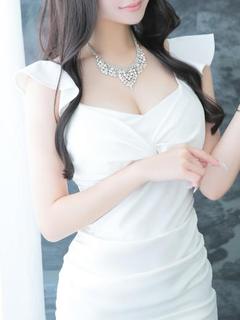 Adult Entertainment(難波) デリヘル 夏目 KIYOKA(Platinum)