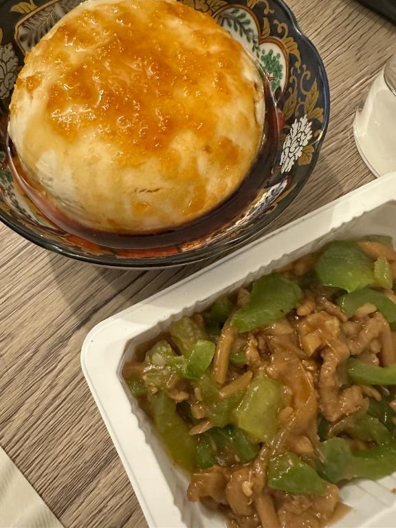 推定Gカップ形よし🍈