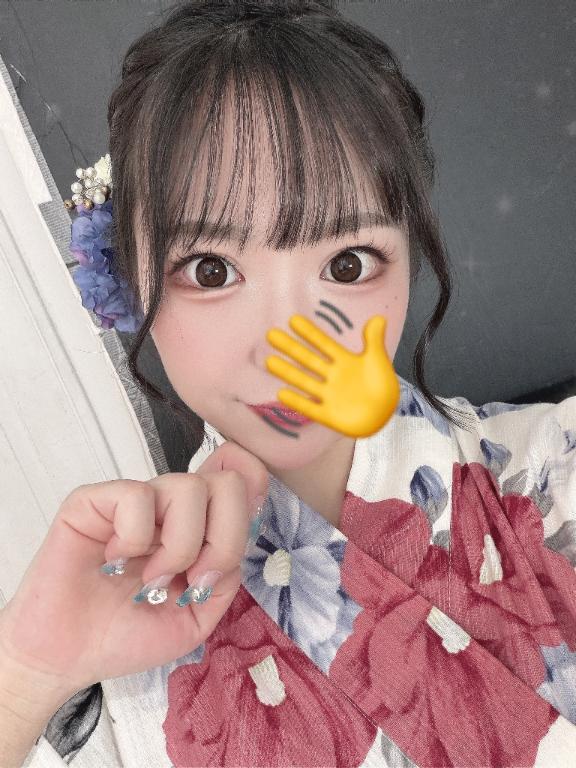 可愛いor大人っぽく💭どっちが好み?🫣