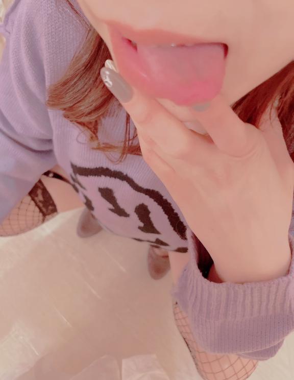 チャーミング笑