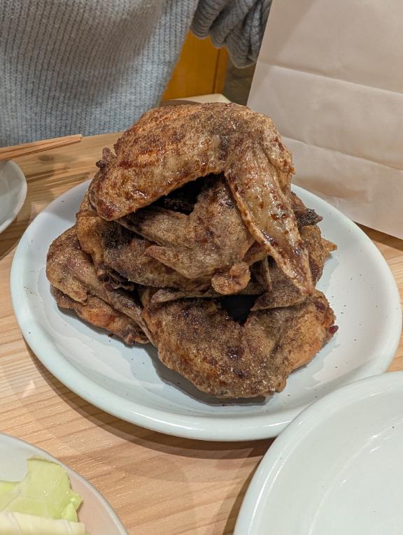 く、黒い粉を…🤤