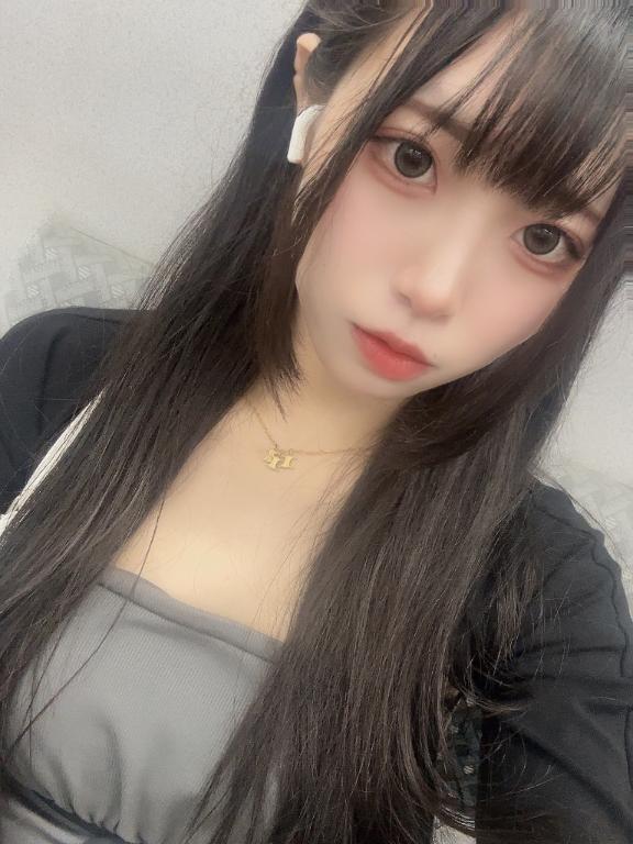 今日も出勤してます✨