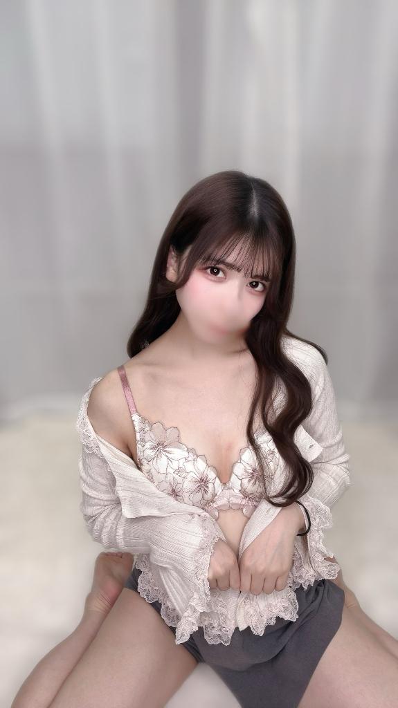 脱がせるの、得意…？♡