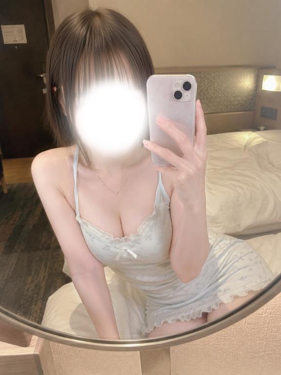 https://img.cityheaven.net/img/girls/k/aroma_de_pari/grdr0067623162_0833282647pc.jpg