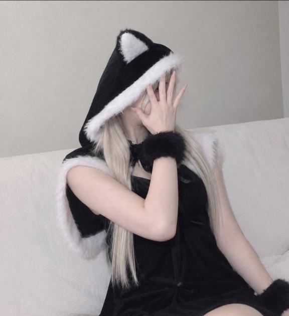 本日出勤🖤