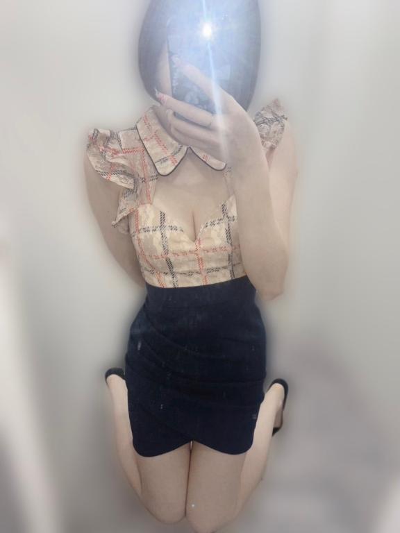 ねねの敏感な所を、、、