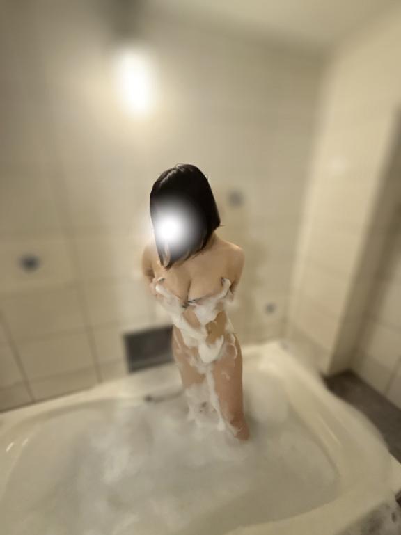 ダイヤモンドをお兄様の色に染めてみませんか？