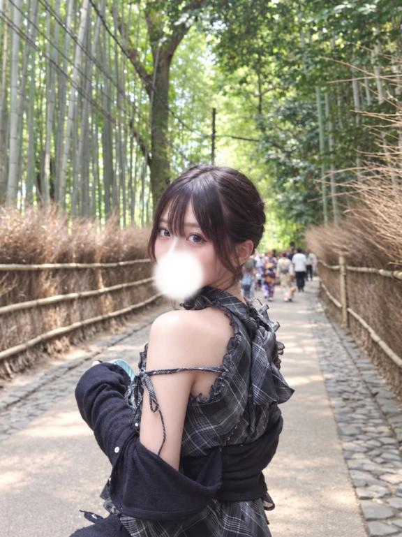 うらら、今日は密着よりも…♡