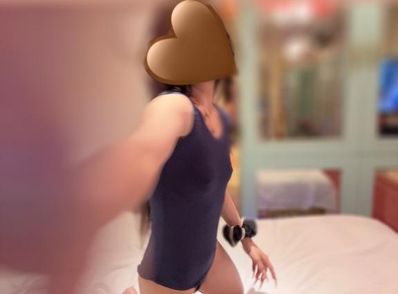 この状態で舐められたい…