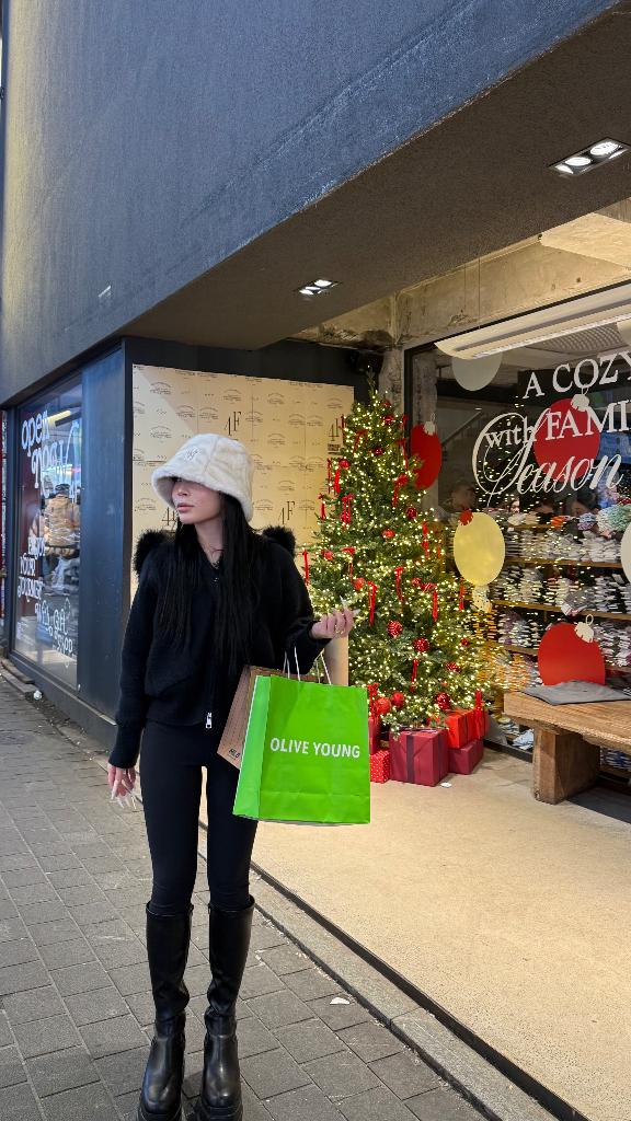 遅れました新年あけましておめでとう🙂‍↕️