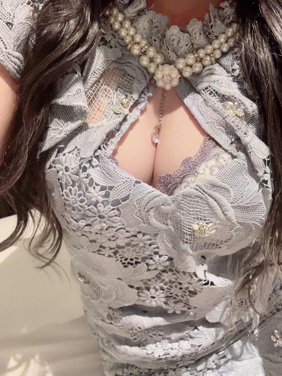 揉んで♡♡♡