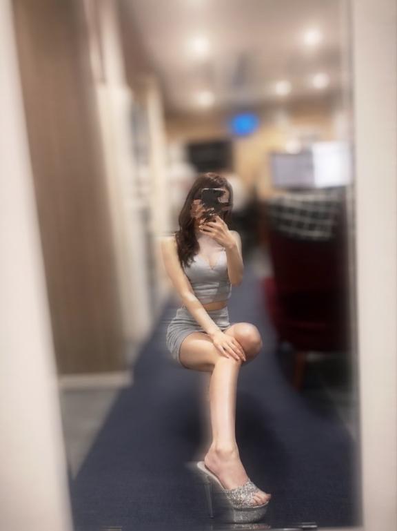 シュッシュッ