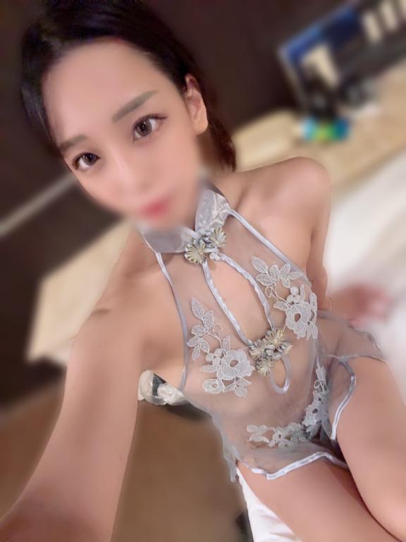 えっちなチャイナ🇨🇳