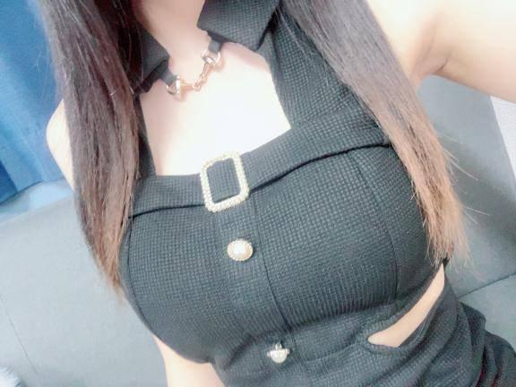 いっぱいエッチなお誘い待ってる(´・ω・｀)