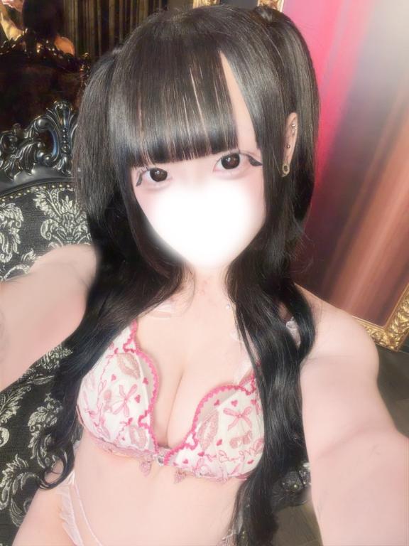 ねむ出勤しましたー‼️