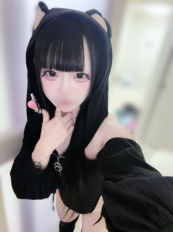 次回22時30分〜ご案内可能です♡