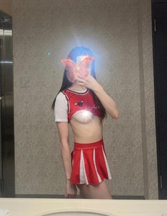 なにしてるの〜🍒